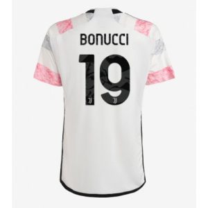 Kop-billigt-fotbollstrojor-Herr-Juventus-Bortatroja-2023-24-Kortarmad-med-tryck-Leonardo-Bonucci-19