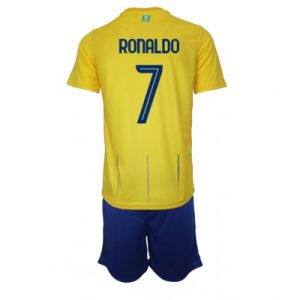 Kop-billigt-fotbollstrojor-Barn-Al-Nassr-Hemmatroja-2023-2024-fotbollstroja-set-med-tryck-Cristiano-Ronaldo-7